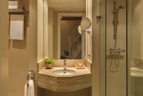 Santa Marina Arachova Resort & Spa - Bathroom