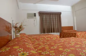 Hotel Delfines - a 2 calles del Acuario Veracruz - Chambre