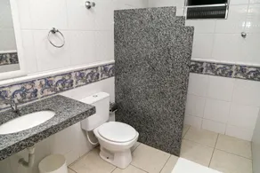 Hotel Lumiar - Bathroom
