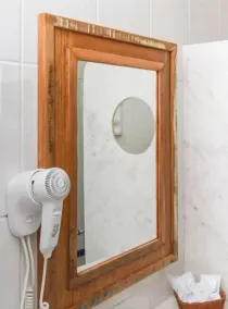 Solara Hotel - Bathroom