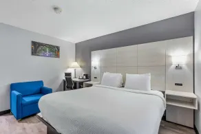 Days Inn by Wyndham Savannah Gateway I-95 - Chambre