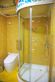 HON SAROY - immerse atmosphere in the epoch of the khans - Bathroom