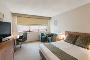 Best Western Plus Launceston - Room