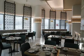 Wyndham Doha West Bay Beach - Restaurant