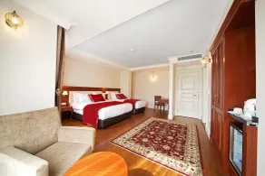 Aren Suites - Room