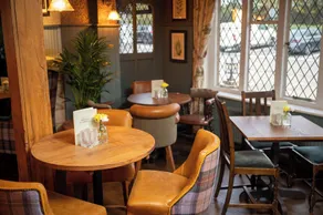 Ely Hotel by Chef & Brewer Collection - Restaurant