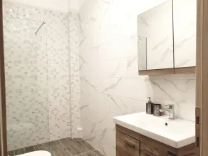 Eantos Studios and Suites - Badezimmer