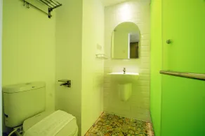 Dafam Express Jaksa Jakarta - Bathroom