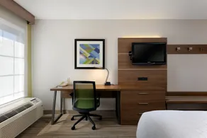 Holiday Inn Express & Suites Milton East I-10 by IHG - Værelse