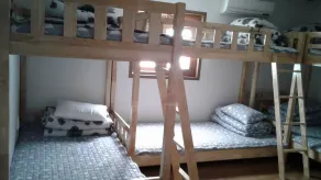 Friends of Loft - Room