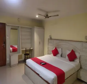 HARIHARAN RESIDENCY - Zimmer