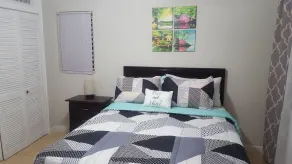Tallyman Apt - Room