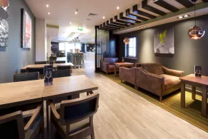 Premier Inn Colchester Town Centre - Restaurant