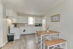 ~ 1 Mi to the Strand: Central Unit in Galveston! - Interior