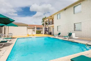 Super 8 By Wyndham San Antonio At I-10 - Pool
