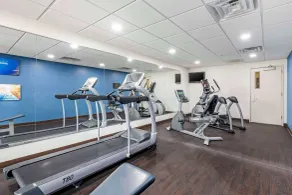 Comfort Suites East Lincoln - Mall Area - Salle de remise en forme