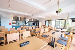 J-Hoppers Lake Biwa Guesthouse - Restaurant