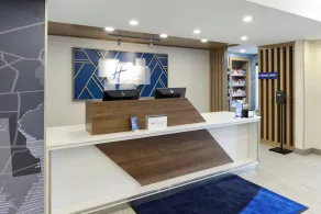 Holiday Inn Express Hotel and Suites Marysville by IHG - Recepción