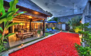 Bali Rich Villas - Pool