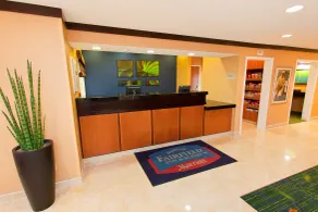 Fairfield Inn & Suites by Marriott Memphis East Galleria - Reception