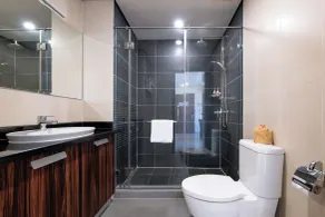 G8 Center Hotel Saigon - Bathroom