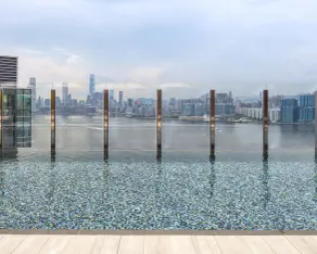 Hyatt Centric Victoria Harbour - Piscina