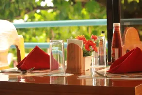 Blue Corals Beach Resort - Restaurant