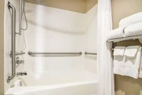 Comfort Inn Ottawa Starved Rock Area - Salle de bain