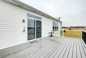 Spacious Waterfront Yorkville Getaway w/ Yard - Innvendig