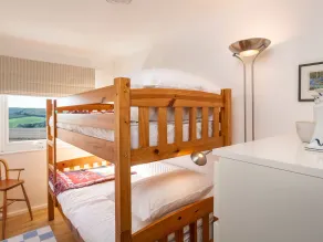 164 Cumber Close - Room