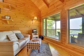 Bluff Views: 'bunker Hill' Cabin in Mindoro! - Interiør