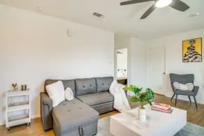 Pet-friendly Home ~ 4 Mi to Big Rivers Water Park! - Interiör