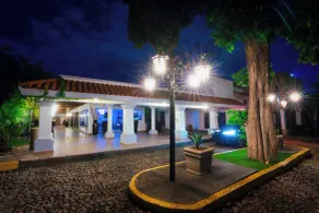 Hotel Los Tres Ríos - Recepción