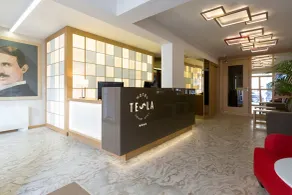 Hotel TESLA - Smart Stay Garni - Réception