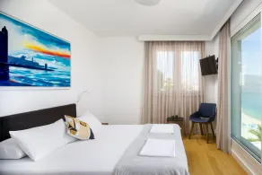 Acadia Beach Villas & Apartments Slatine - Room