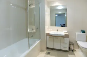Quest Moorabbin - Bathroom