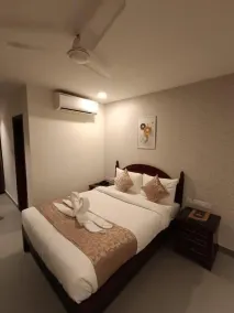 Hotel Monsoon Palace Guwahati - Værelse
