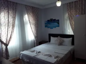 Shadow Hotel - Room