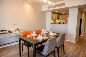 Oakwood Residence Sukhumvit Thonglor Bangkok - Restaurant