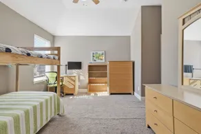 Spacious 4BR Home in Frisco Ideal for Long Stays - Chambre