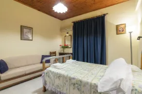 Artemis Room - Rom