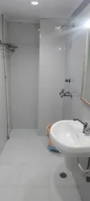 HOTEL GANGA PALACE - Bathroom