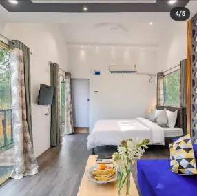 Mesmerising Farm Stay in Chalets Near Mumbai and Pune- Create Memories - Habitación