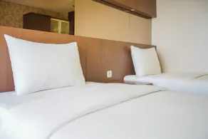 Compact and Cozy Studio Atria Residence Gading Serpong Apartment By Travelio - Room