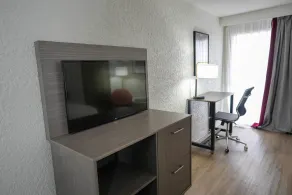 Ramada by Wyndham Tulsa Broken Arrow - Chambre