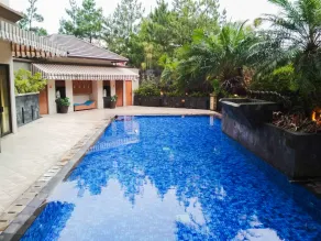 Simply 2BR at Majesty Apartment - Pool