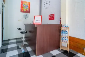 RedDoorz syariah @ Selomangleng Kediri - Hall