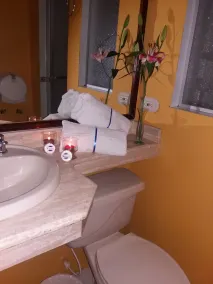 Hotel Tumburagua Soin Sas - Bathroom