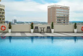 HARRIS Hotel & Suites Nagoya Batam - Pool