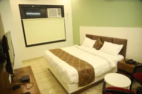 Hotel Crown Royal - Room